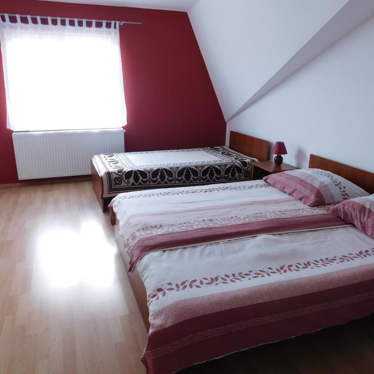 Guesthouse Capistro Bilje Ngoại thất bức ảnh