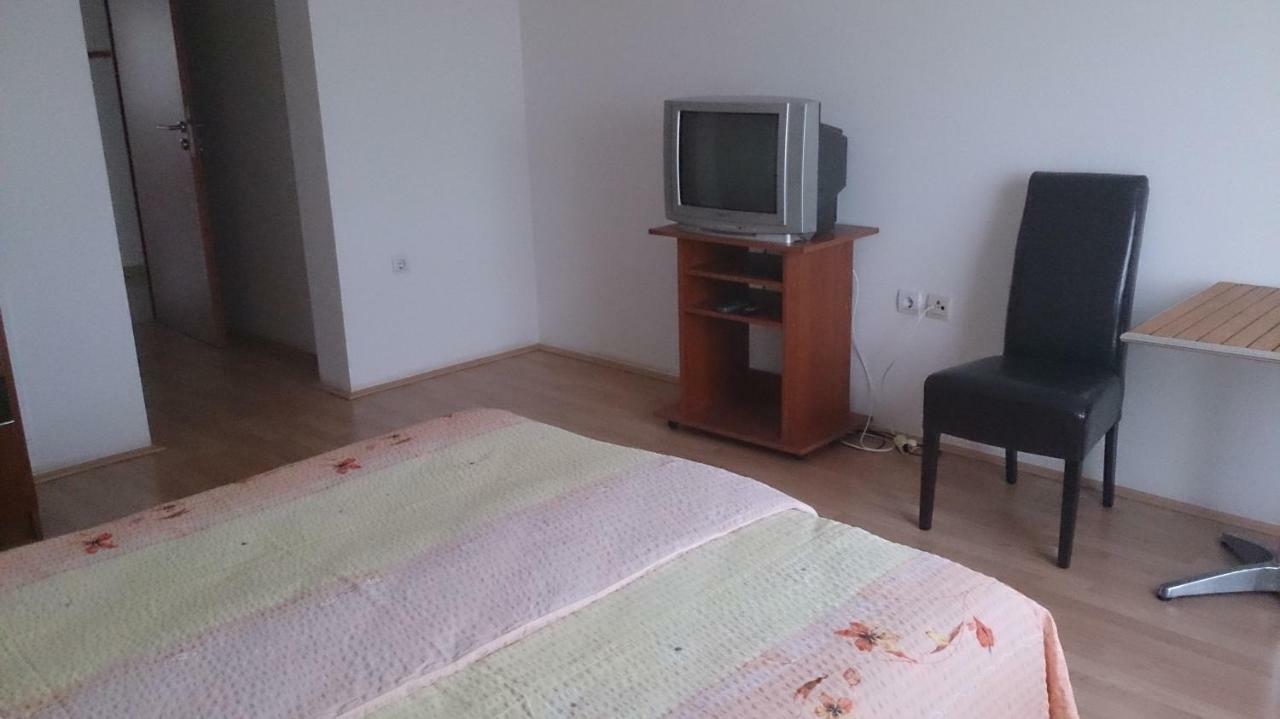 Guesthouse Capistro Bilje Ngoại thất bức ảnh