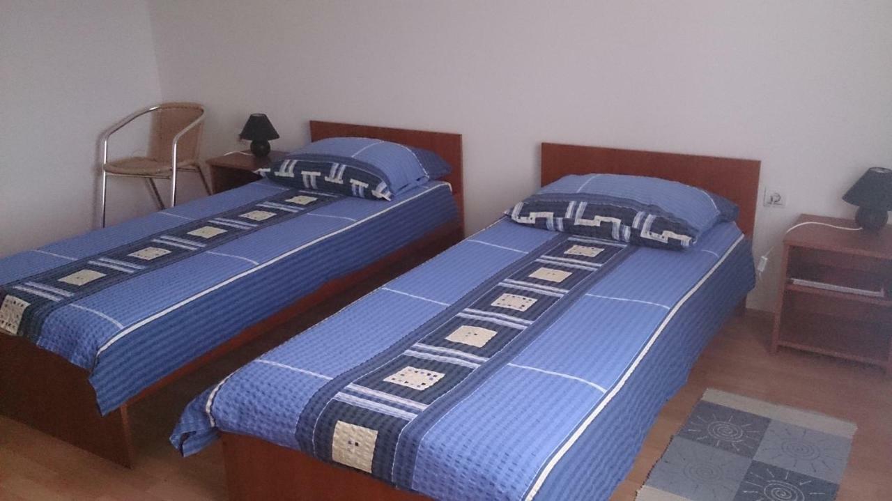 Guesthouse Capistro Bilje Ngoại thất bức ảnh